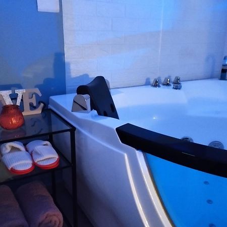 Guagnano Bed&Dreams In Salento Bilocale Con Vasca Idromassaggio 빌라 외부 사진